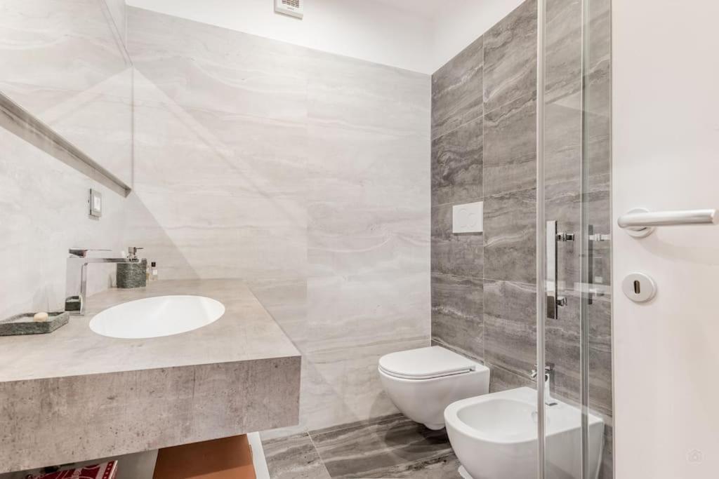 Luxury Apartment Front Of Cavalieri Hilton Hotel Rom Exteriör bild