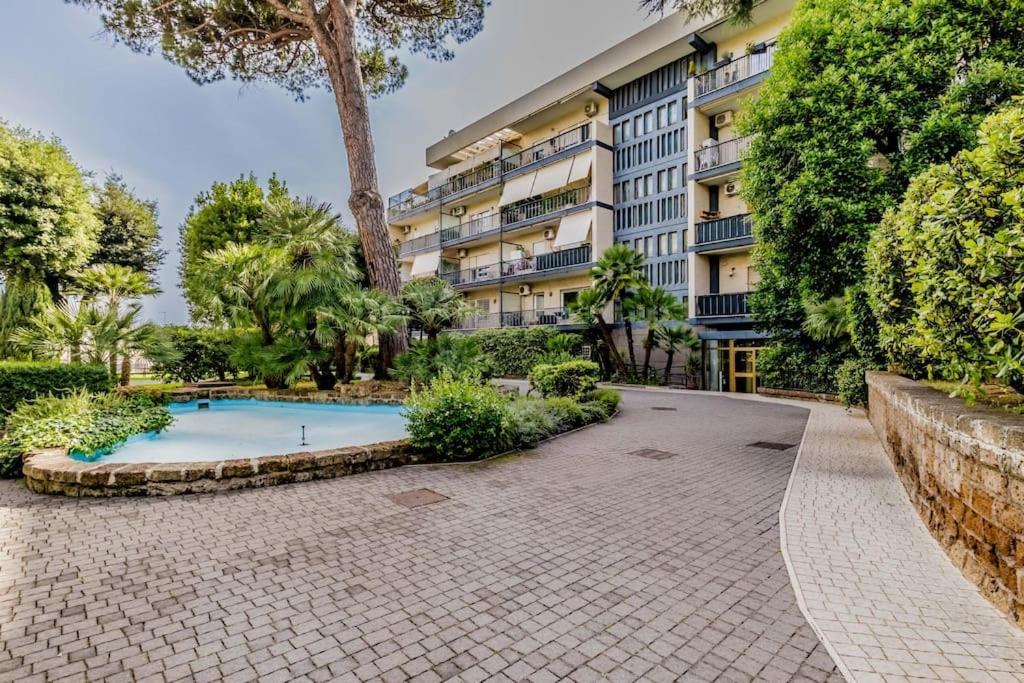 Luxury Apartment Front Of Cavalieri Hilton Hotel Rom Exteriör bild